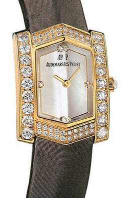 Audemars Piguet - Watches - 67491BA.ZZ.A080SU.01