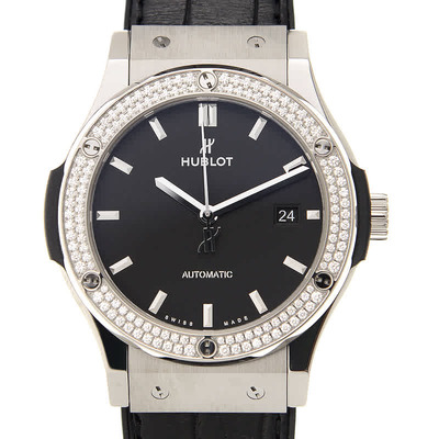 Hublot Classic Fusion Mat Black Dial Automatic Mens Diamond Watch (Ref: 542.NX.1171.LR) 542.NX.1171.LR.1104 (black, arb2675)