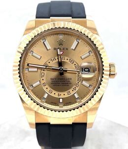 Rolex - ساعة  Sky-Dweller - 326238CSR
